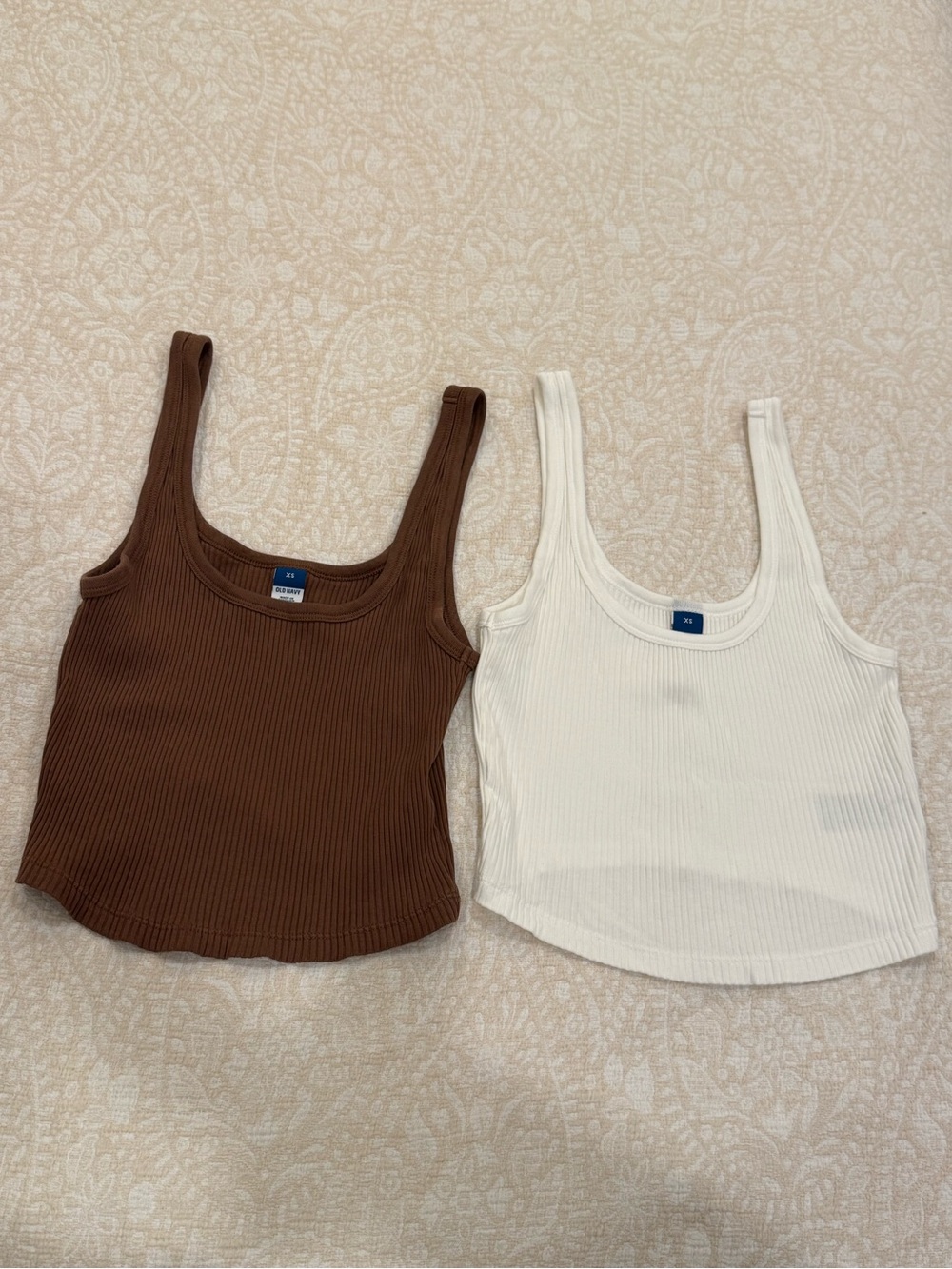 Old Navy Cotton Ribbed Cropped Tank Tops Brown & White XS – 2 Pack